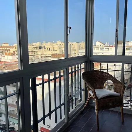 Centrico Atico Vintage Con Vistas Al Mar En - Lazaga 7b *