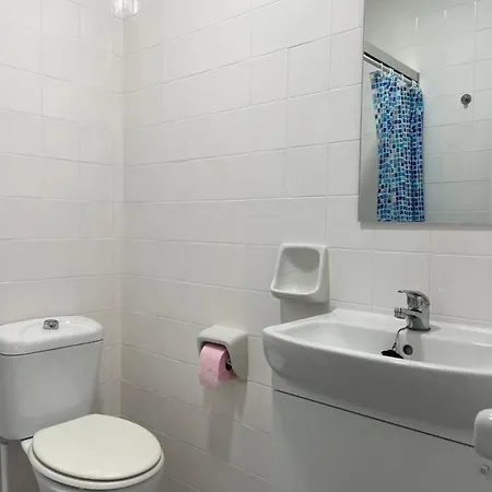 Centrico Atico Vintage Con Vistas Al Mar En - Lazaga 7b Estepona