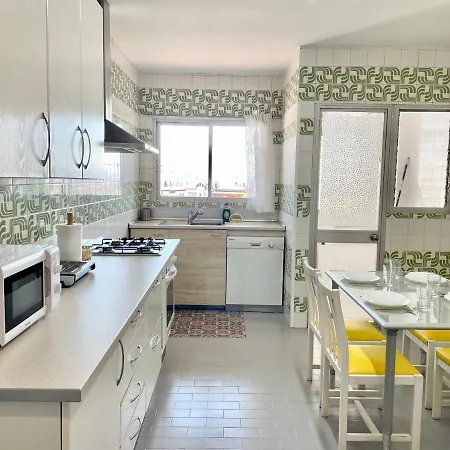 Centrico Atico Vintage Con Vistas Al Mar En - Lazaga 7b Apartment