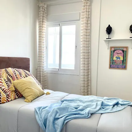 Centrico Atico Vintage Con Vistas Al Mar En - Lazaga 7b *